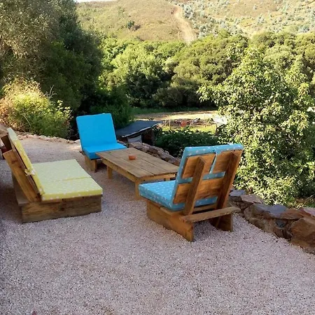 Сasa de vacaciones Beautiful Self-built Ecological House By The River Odeceixe